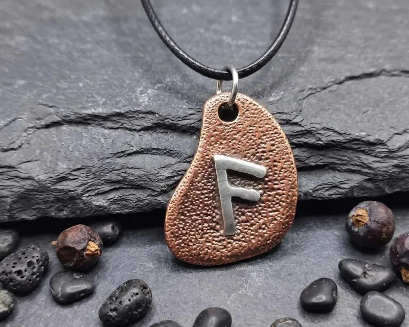 Rune Ansuz in Bronze und Silber